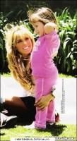 *Anahi si nepotica sa* - anahi y su sobrina - *Anahi*