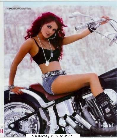 *"H" con Dulce* - this loks kinda weird :D - *Dulce Maria*