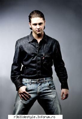 *cover cd* - za_rebelde_style - *La familia*