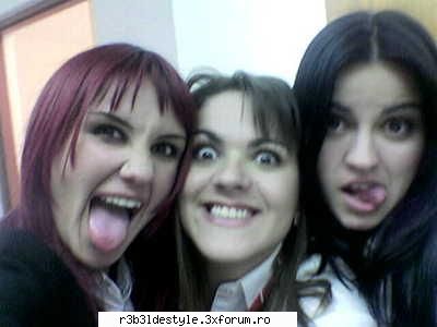 *funny Rebels* - 3 chicas locas :D ( nuj kt de bn am scris :D ) - *RBD*