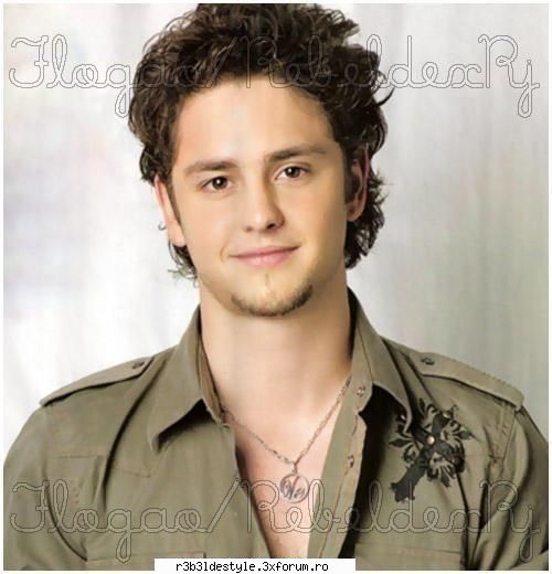 *revista rebelde cu Christopher* - za_rebelde_style - *Christopher*
